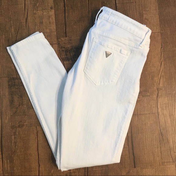 Guess Denim - GUESS White “Power Skinny Low” Jeans